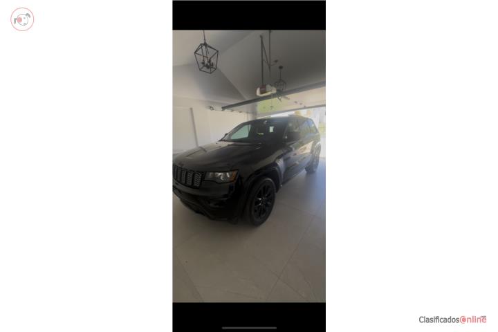 GRAND CHEROKEE LAREDO 1SOLO DUEÑO43400MILLAS