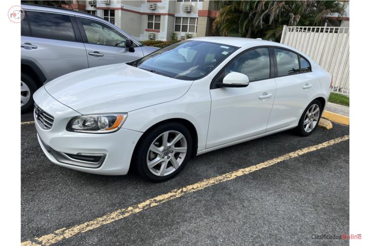 Volvo S60 2015 Color Blanco $7,000