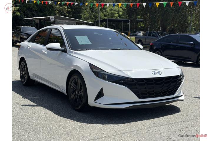 Hyundai Elantra 2022