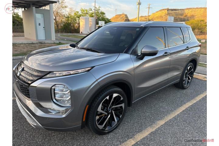 Mitsubishi Outlander SEL 2024 - Tope de línea
