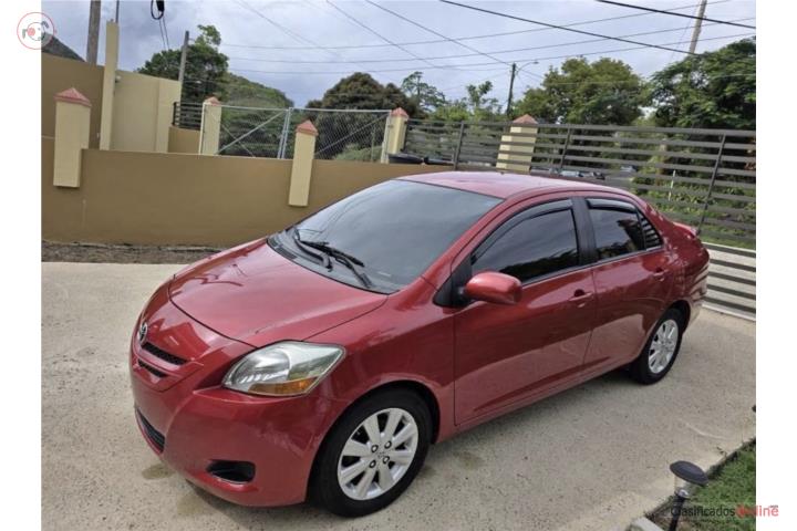 Toyota Yaris 2012