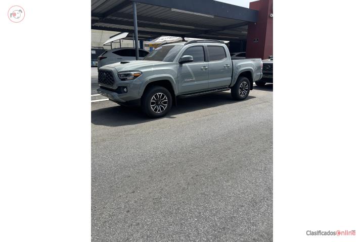 Toyota Tacoma 2022 55,000 millas