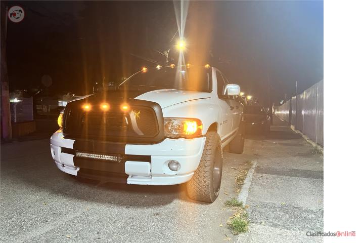 Dodge ram 1500 slt motor4.7magnum 4 puertas