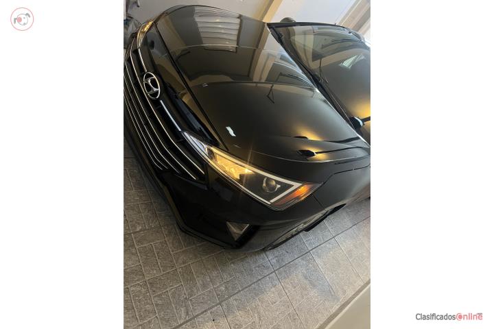 Elantra cm Nuevo negro