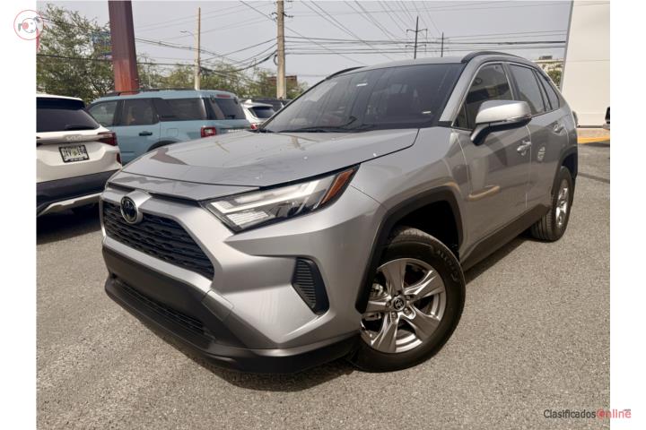 TOYOTA RAV4 XLE 2025 | SOLO 2,000 MILLAS