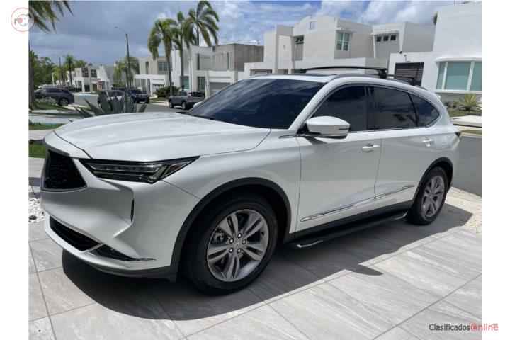Acura MDX 2022 con accesorios, 33,400 millas