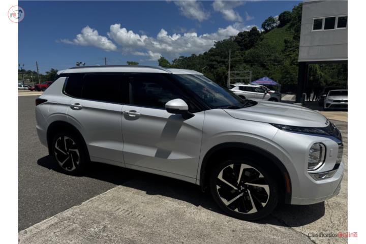 Mitsubishi Outlander GT 2024 Panoramica