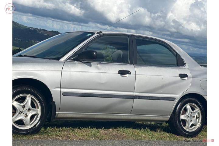 SUZUKI BALENO 2002 AUT 1.8