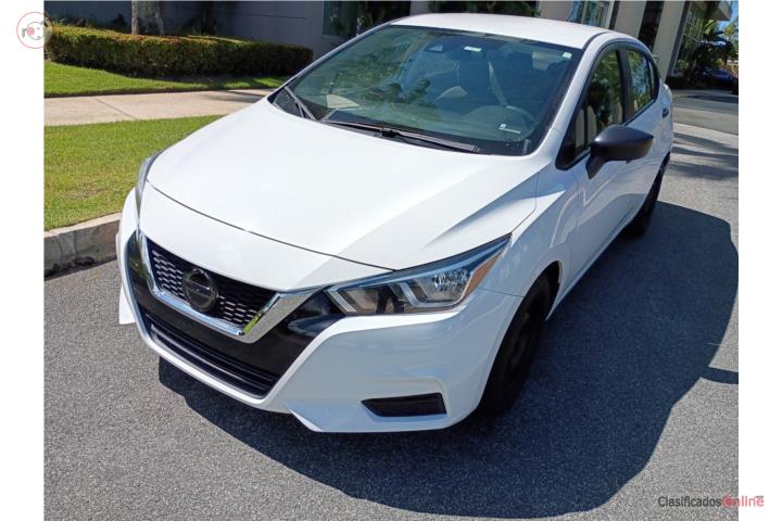 2020 Nissan solo 50,684 millas