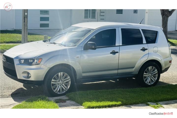 OUTLANDER 2013 55 mil millas 4 Cilindros