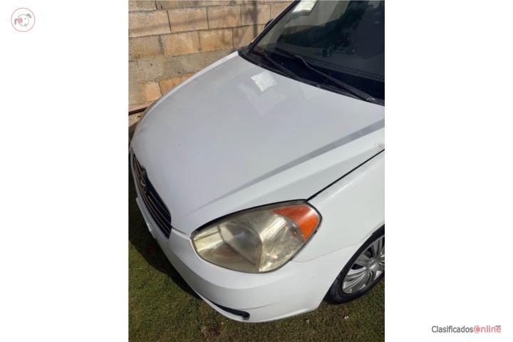 Hyundai accent 2007 A/C Blanco 2,400 omo