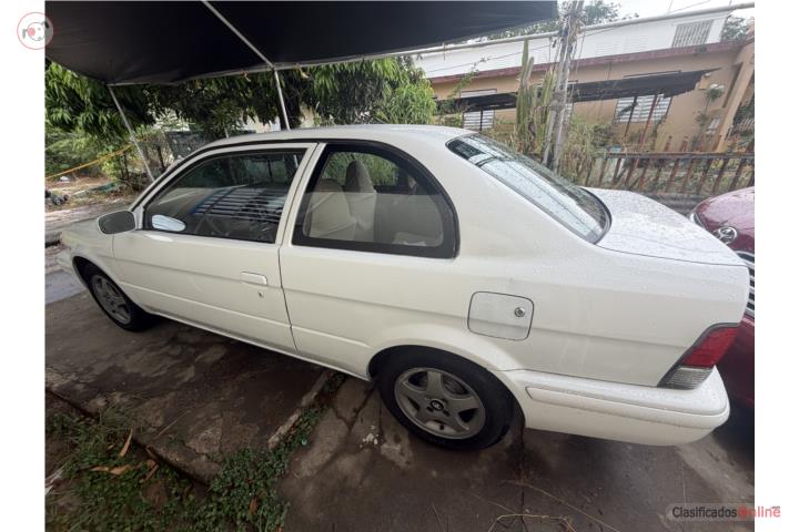 Toyota Tercer 1999