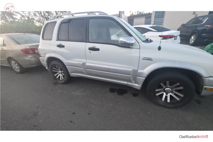 Suzuki vitara 2004 v6 standard