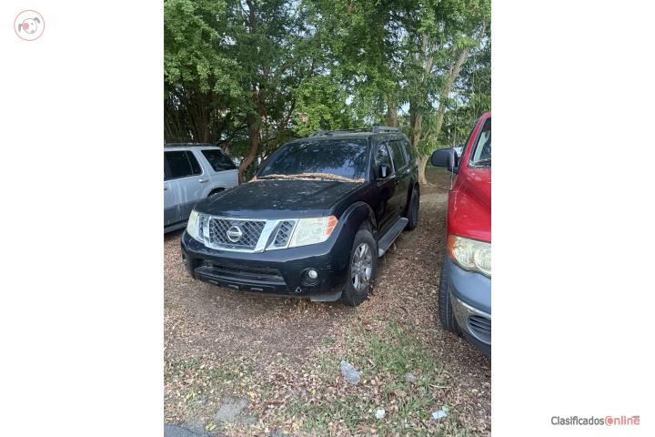 Nissan Pathfinder 2010