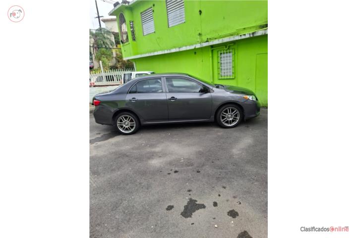 TOYOTA CORROLLA 2011