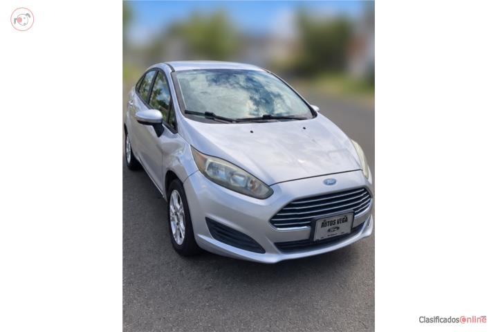 Ford Fiesta Se 2015