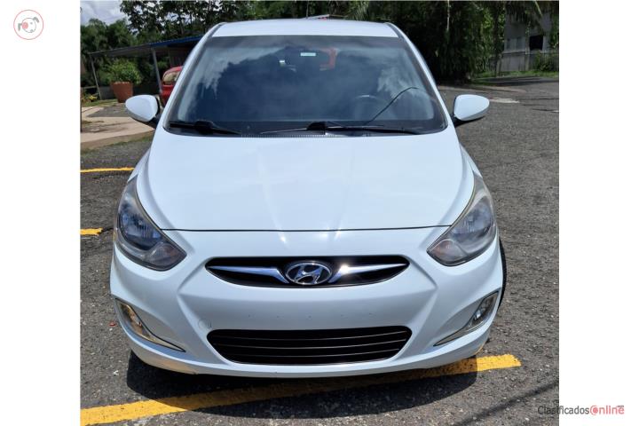 Hyundai Accent 2014 63800 millas
