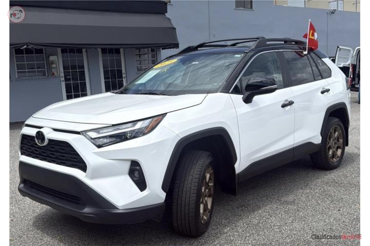 RAV4 WOODLAND EDITION 25** 8 OPCIONES DE PAGO