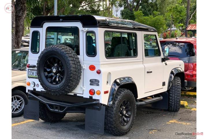 1997 Land Rover Defender 90 NAS
