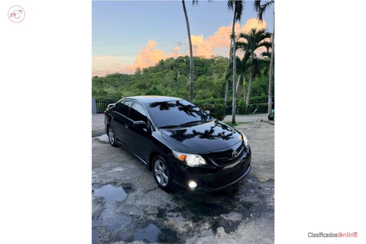 Toyota Corolla 2013, STD, super bien cuidado.