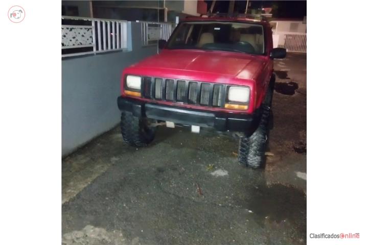 Se vende jeep cherokee xj 4x4 std