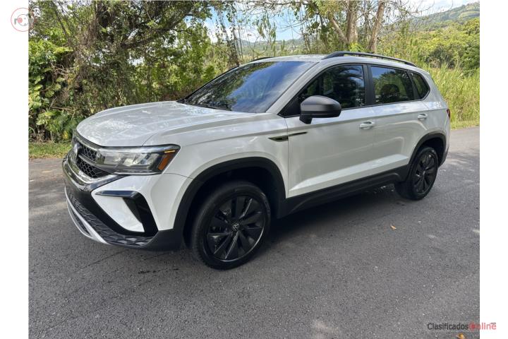 Volkswagen Taos 2022 bonita