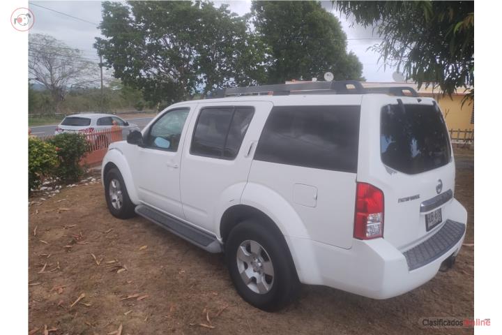 2010 NISSAN PATHFINDER  UNICO DUEÑO