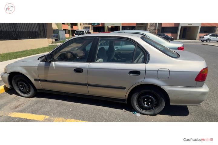 Honda Civic 2000 $800