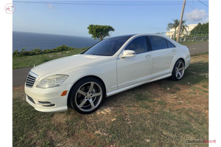 2011 S550 $9,995