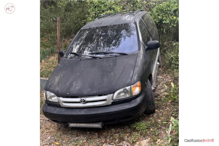 TOYOTA SIENNA 99