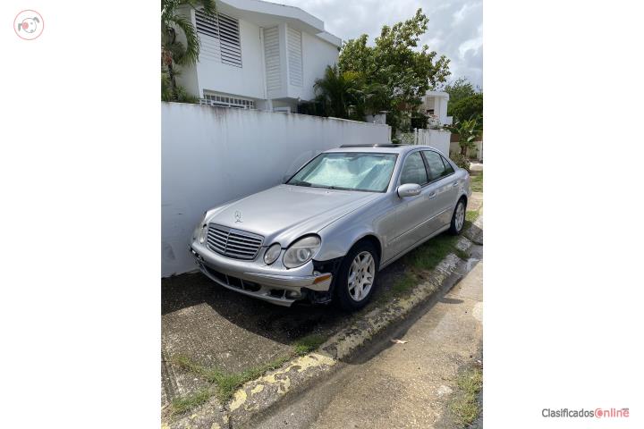 Mercedes Benz E 350 2006. 106k millas  $2,500