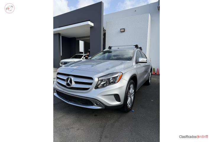 Mercedes Benz GLA 250 2015