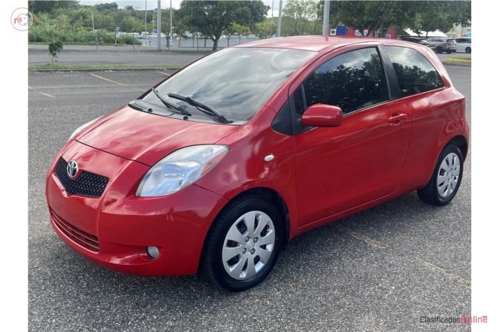 Toyota yaris 2007 $5,000