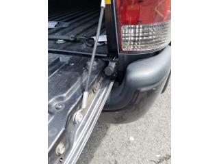 Candado para compuerta de Pick Up Puerto Rico AUTO EXTRAS SU CENTRO 4 X 4
