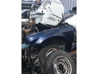 Chrysler 300 de 2006 tapalodo izquierdo Puerto Rico JUNKER FIETO J R 