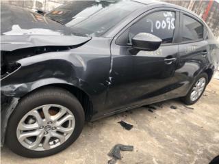 Cristales toyota yaris sedan 2018