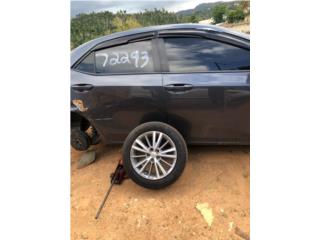 Toyota Corolla 2015 se vende en piezas