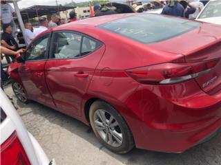 Hyundai Elantra se vende en Piezas