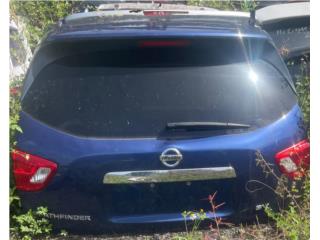 Compuerta Nissan Pathfinder 13-20