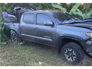 Compuerta Toyota Tacoma 16-22