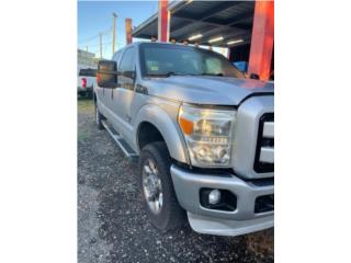 Compuerta Ford F250 2015
