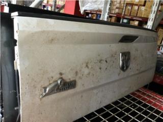 Compuerta Dodge Ram 10-21