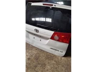 compuerta Toyota Sienna 01-06