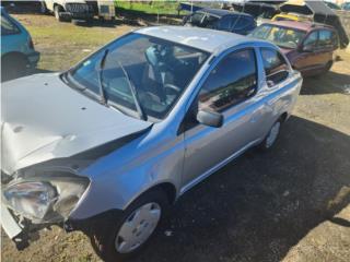 Toyota echo 2005  Puerto Rico JUNKER EL 35