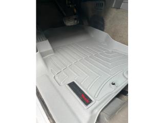 Alfombras WeatherTech en color gris Puerto Rico JRT Auto Interiors