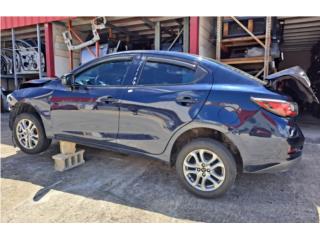 YARIS 2016 SDN PARA PIEZAS