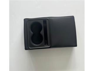 PAD DE CONSOLA CON PORTA VASOS Puerto Rico JRT Auto Interiors