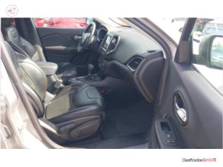 Radio Jeep trailhawk 19-22, Puerto Rico