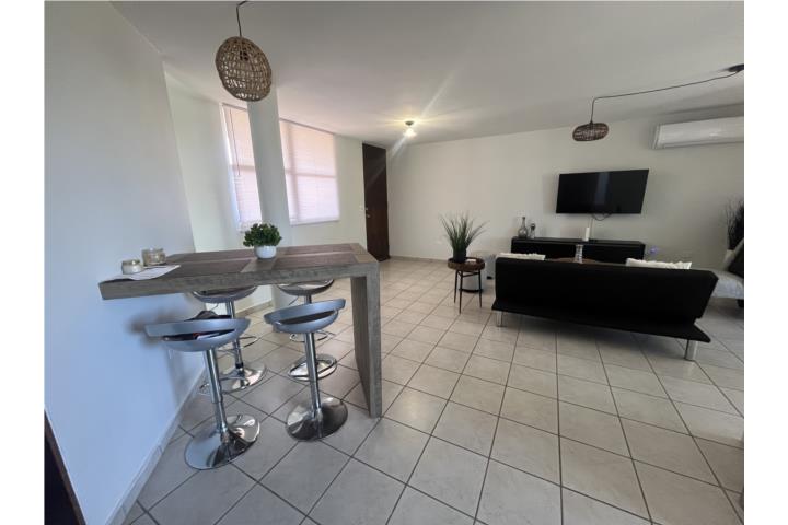 Condominio-Chalets De La Playa Chalets de la Playa Vega Baja Apartamento/WalkUp en Vega Baja