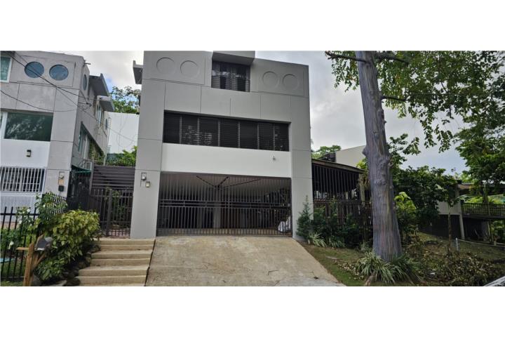 Barrio-Cupey Cupey Camino Los Pizarros Calle Jazmín Casa en San Juan - Río Piedras